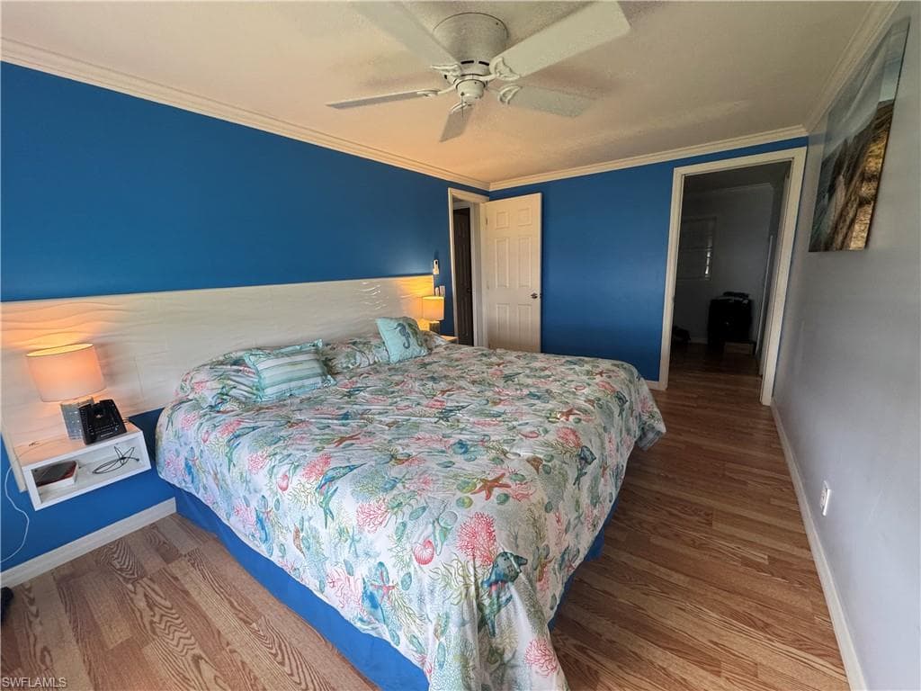 84 Enchanting Blvd, Naples, FL 34112-7