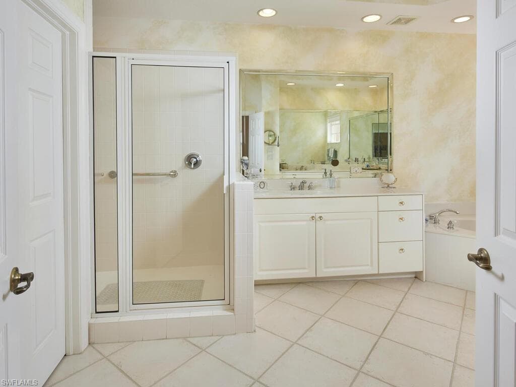 26900 Wyndhurst Ct 201, Bonita Springs, FL 34134-14
