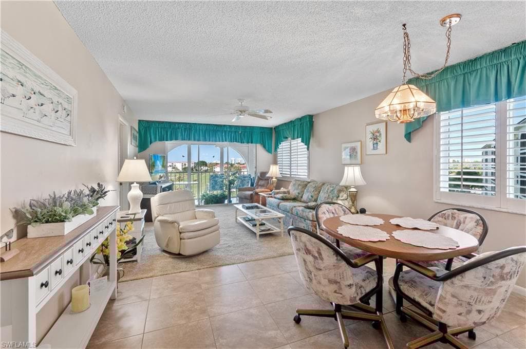 29 High Point Cir E 508, Naples, FL 34103-6