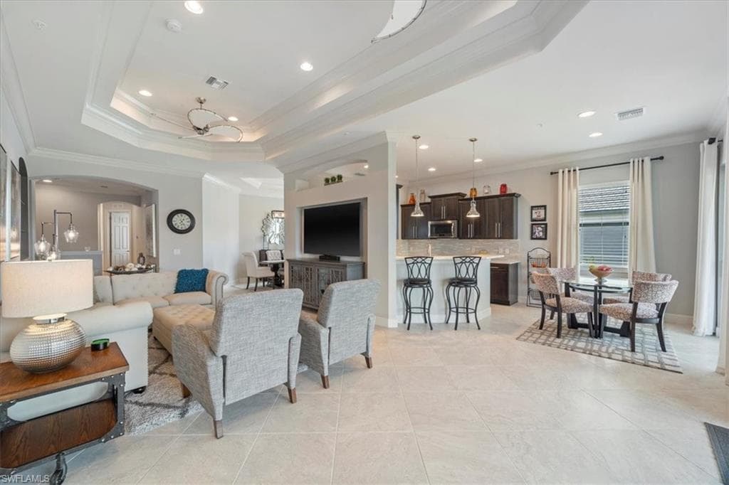 12053 Covent Garden Ct 1903, Naples, FL 34120-7