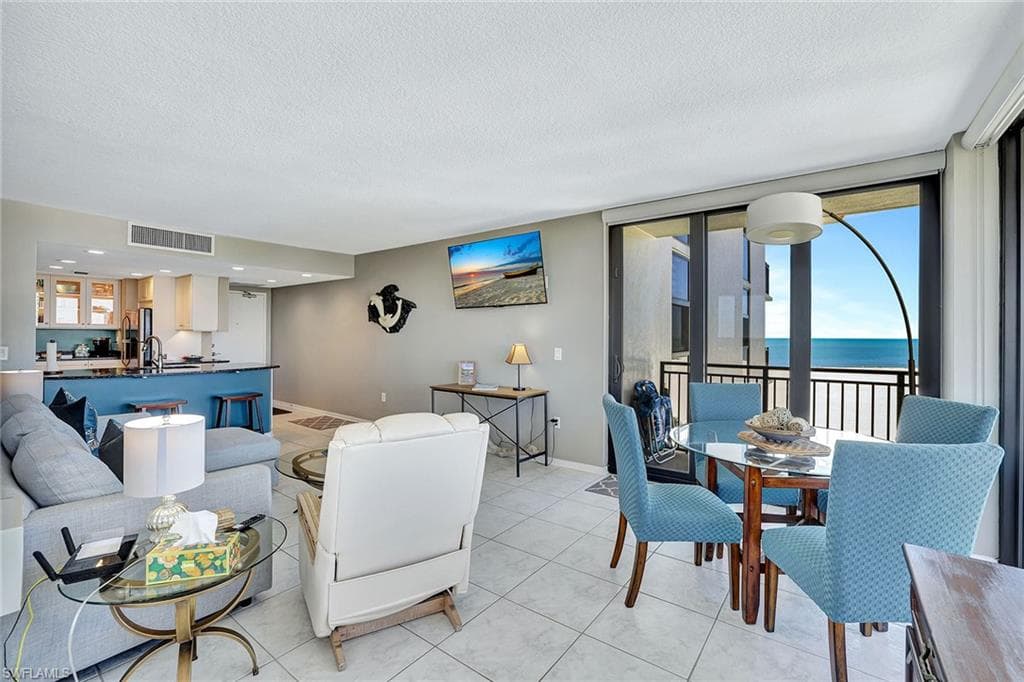 180 Seaview Ct 1016, Marco Island, FL 34145-16