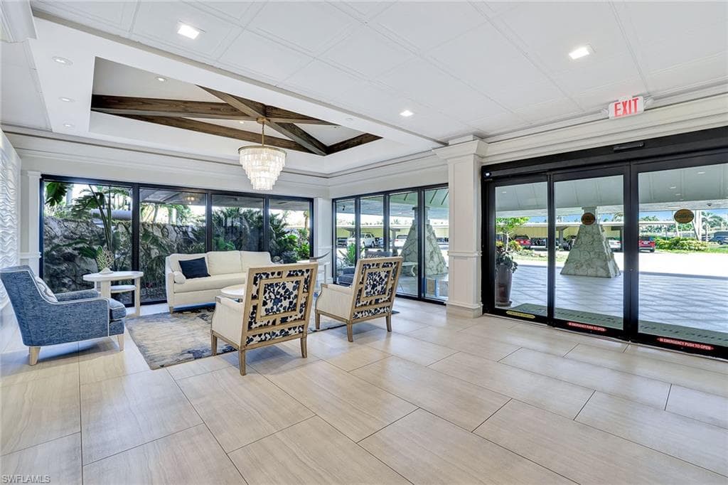 180 Seaview Ct 1016, Marco Island, FL 34145-24
