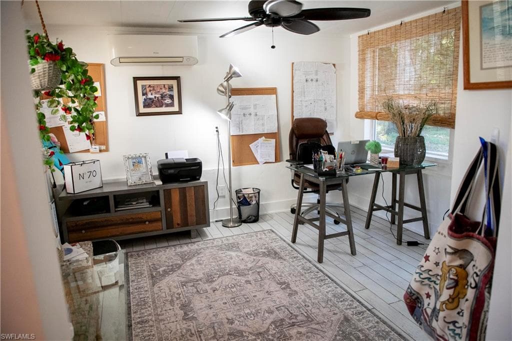 3461 Edgewood Ave, Fort Myers, FL 33916-13