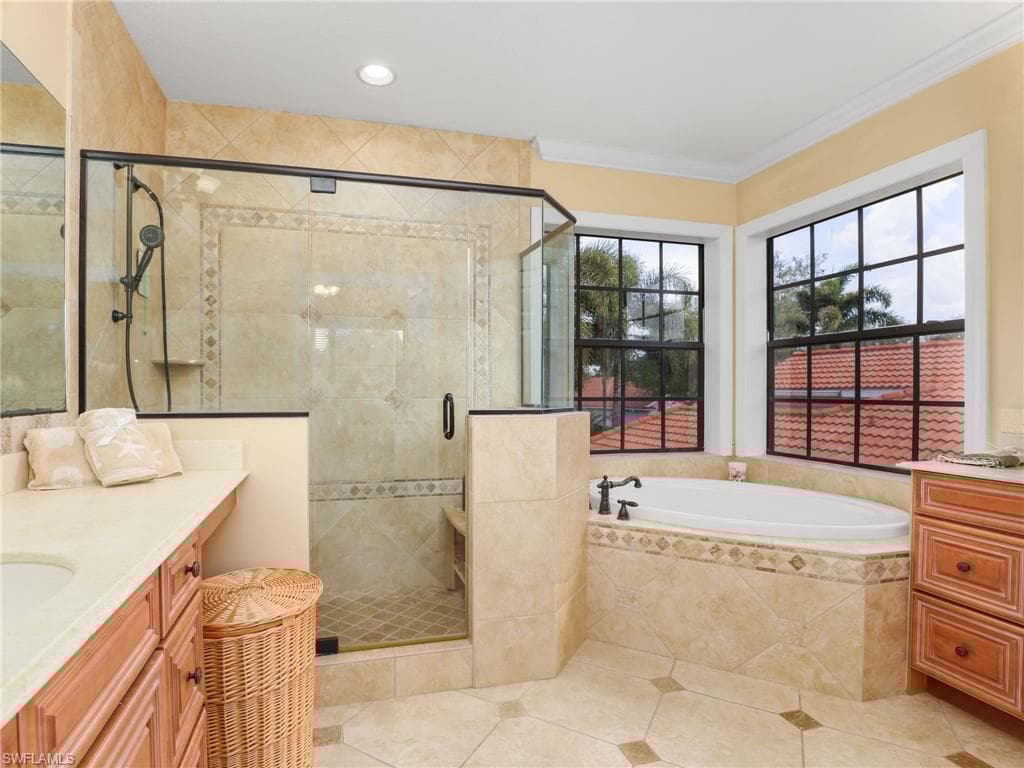 14631 Meravi Dr, Bonita Springs, FL 34135-21