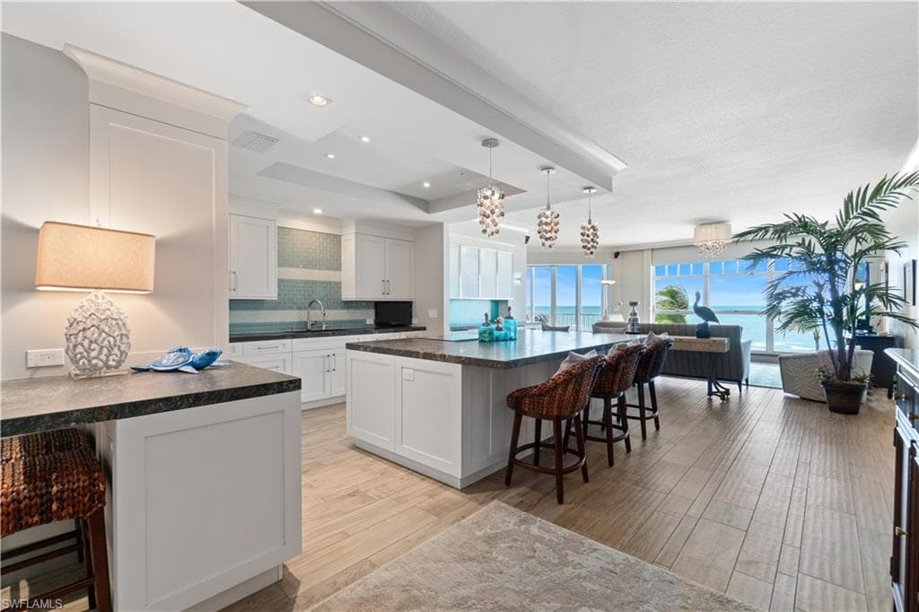 263 Barefoot Beach Blvd 405, Bonita Springs, FL 34134-3