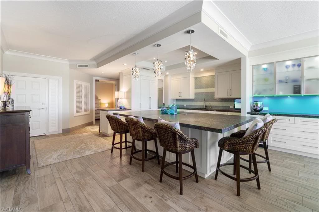 263 Barefoot Beach Blvd 405, Bonita Springs, FL 34134-5