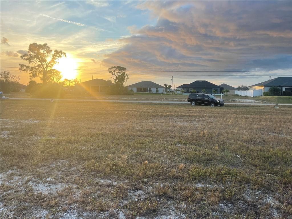 3229 41st Ave, Cape Coral, FL 33993-6
