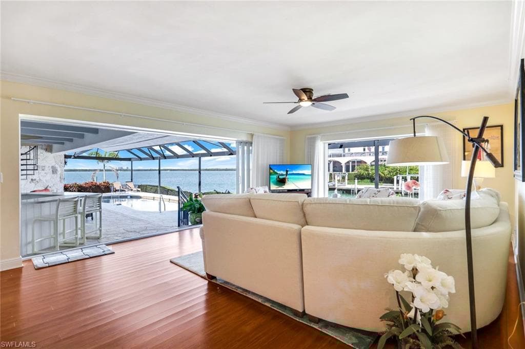 1893 Cascade Ct, Marco Island, FL 34145-18