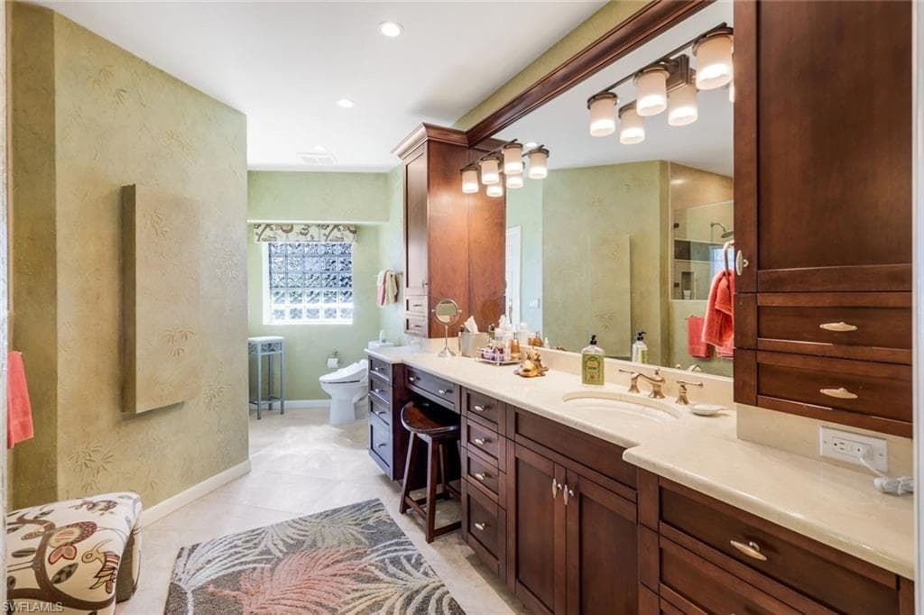 1893 Cascade Ct, Marco Island, FL 34145-25