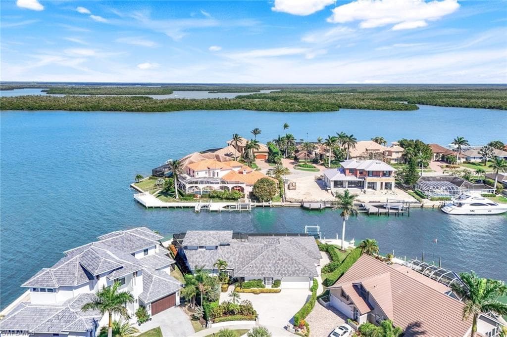 1893 Cascade Ct, Marco Island, FL 34145-2