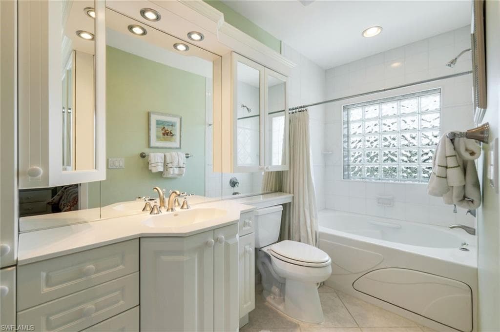 1893 Cascade Ct, Marco Island, FL 34145-30