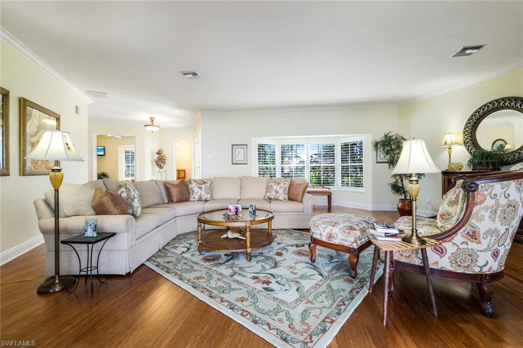 1893 Cascade Ct, Marco Island, FL 34145-7