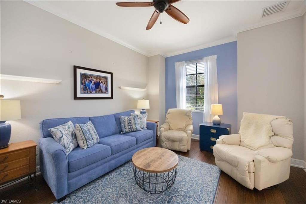 2014 Mustique St, Naples, FL 34120-13