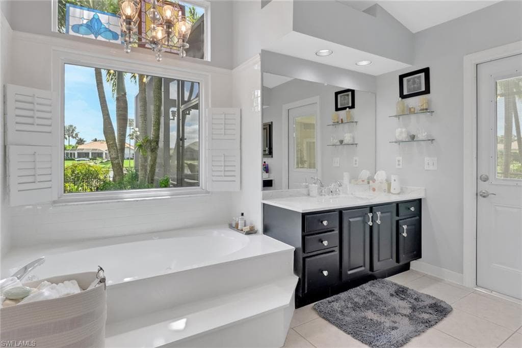 11400 Night Heron Dr, Naples, FL 34119-20
