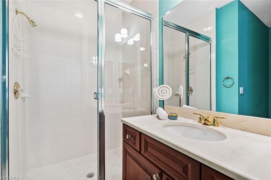 7168 Lemuria Cir 1701, Naples, FL 34109-14