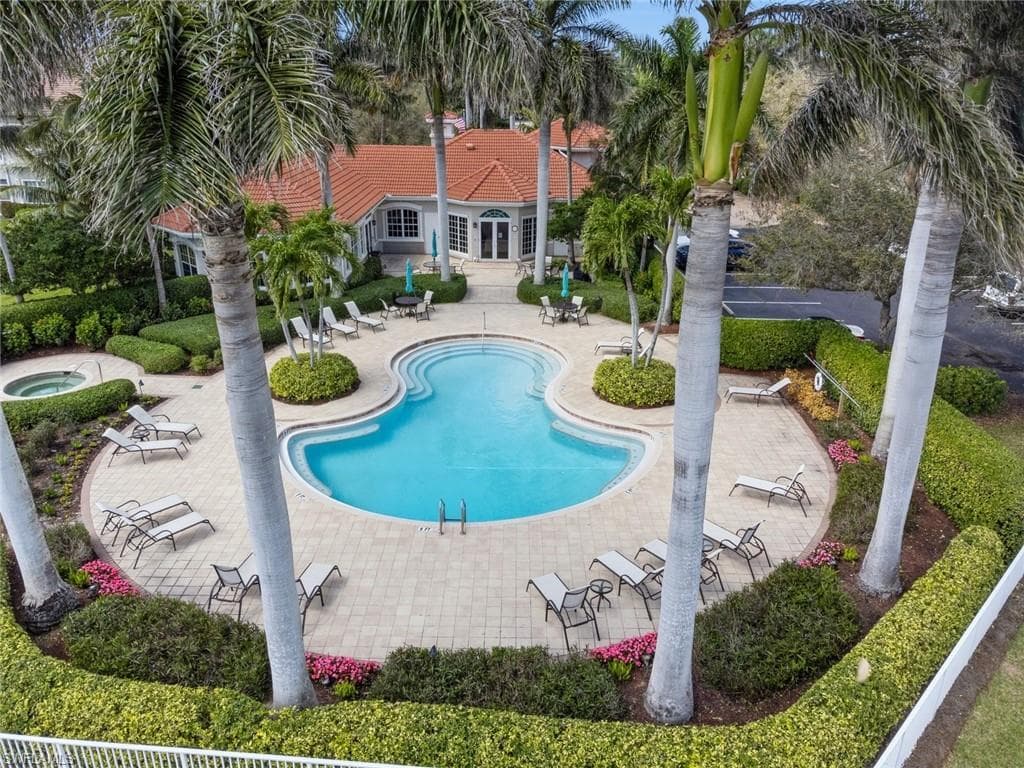 7168 Lemuria Cir 1701, Naples, FL 34109-26