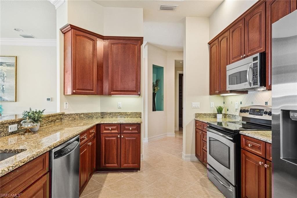 7168 Lemuria Cir 1701, Naples, FL 34109-8
