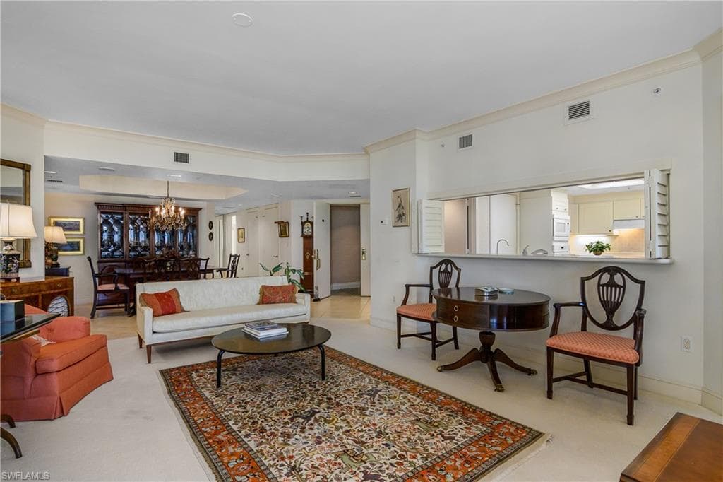 4021 Gulf Shore Blvd N 304, Naples, FL 34103-8