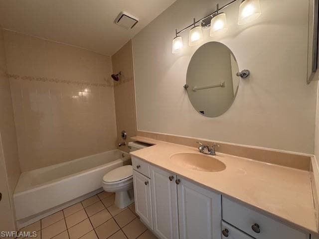 2372 Hidden Lake Dr 806, Naples, FL 34112-13