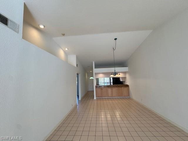 2372 Hidden Lake Dr 806, Naples, FL 34112-14