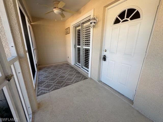 2372 Hidden Lake Dr 806, Naples, FL 34112-16