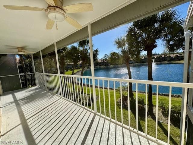 2372 Hidden Lake Dr 806, Naples, FL 34112-19