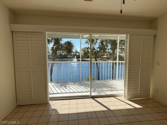 2372 Hidden Lake Dr 806, Naples, FL 34112-8