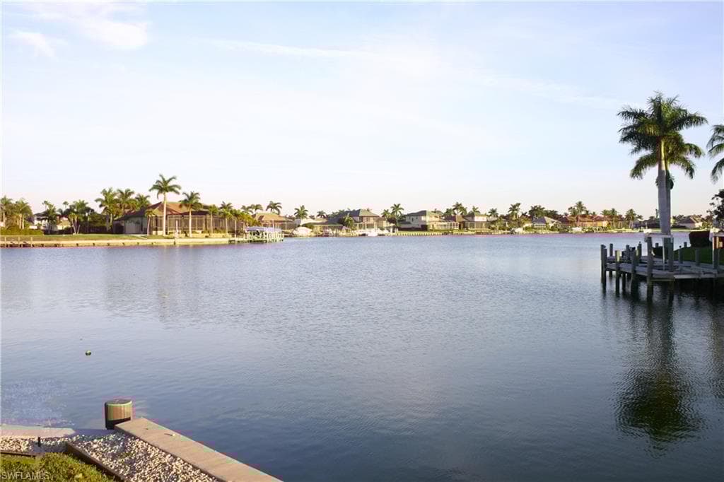 971 Abaco Ct, Marco Island, FL 34145-2