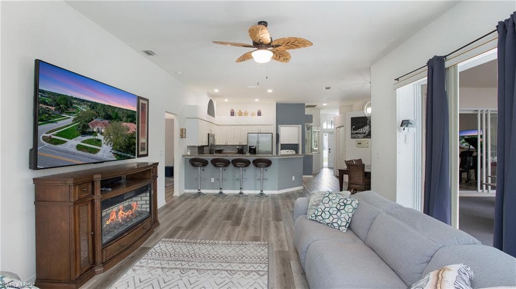 8836 Lely Island Cir, Naples, FL 34113-27
