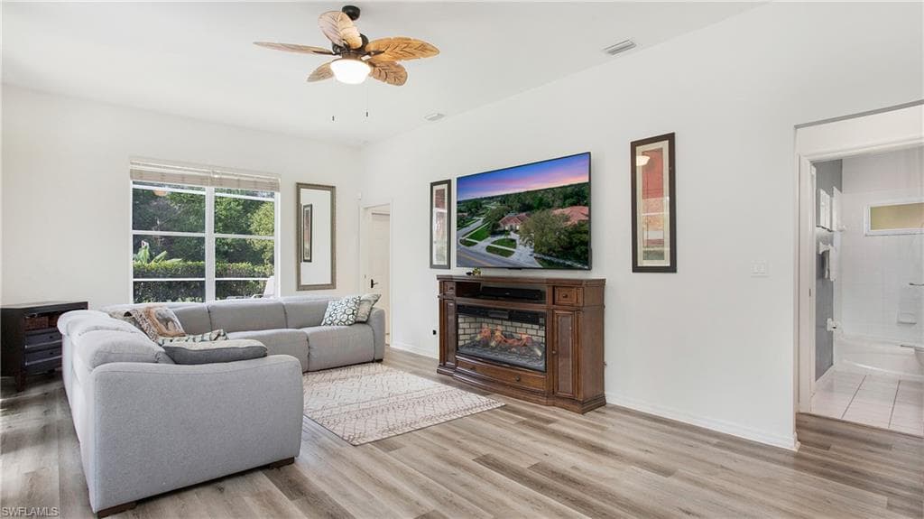 8836 Lely Island Cir, Naples, FL 34113-28