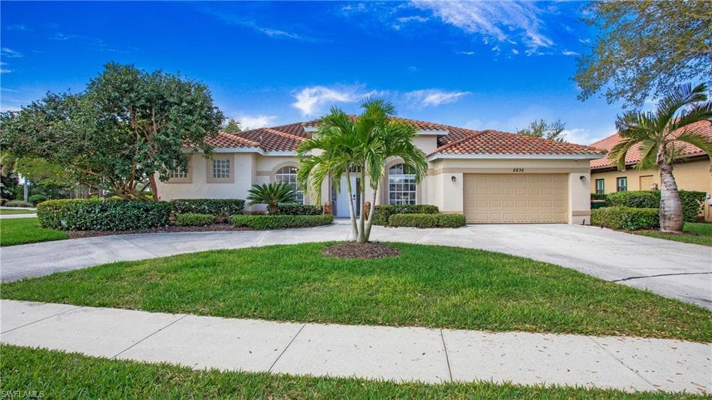 8836 Lely Island Cir, Naples, FL 34113-7