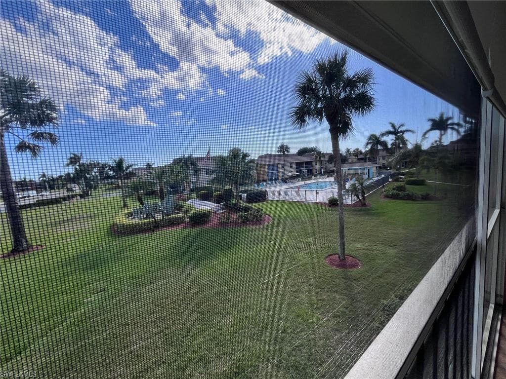 401 Charlemagne Blvd C202, Naples, FL 34112-16
