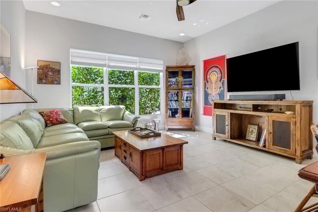 28589 Wharton Dr, Bonita Springs, FL 34135-11