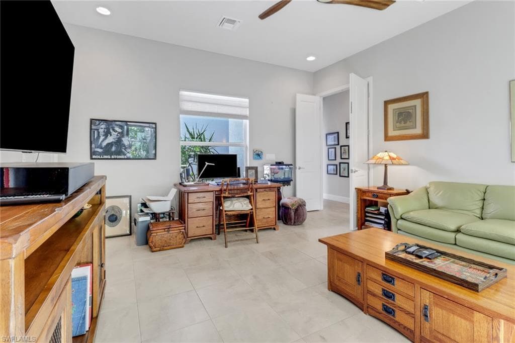 28589 Wharton Dr, Bonita Springs, FL 34135-12