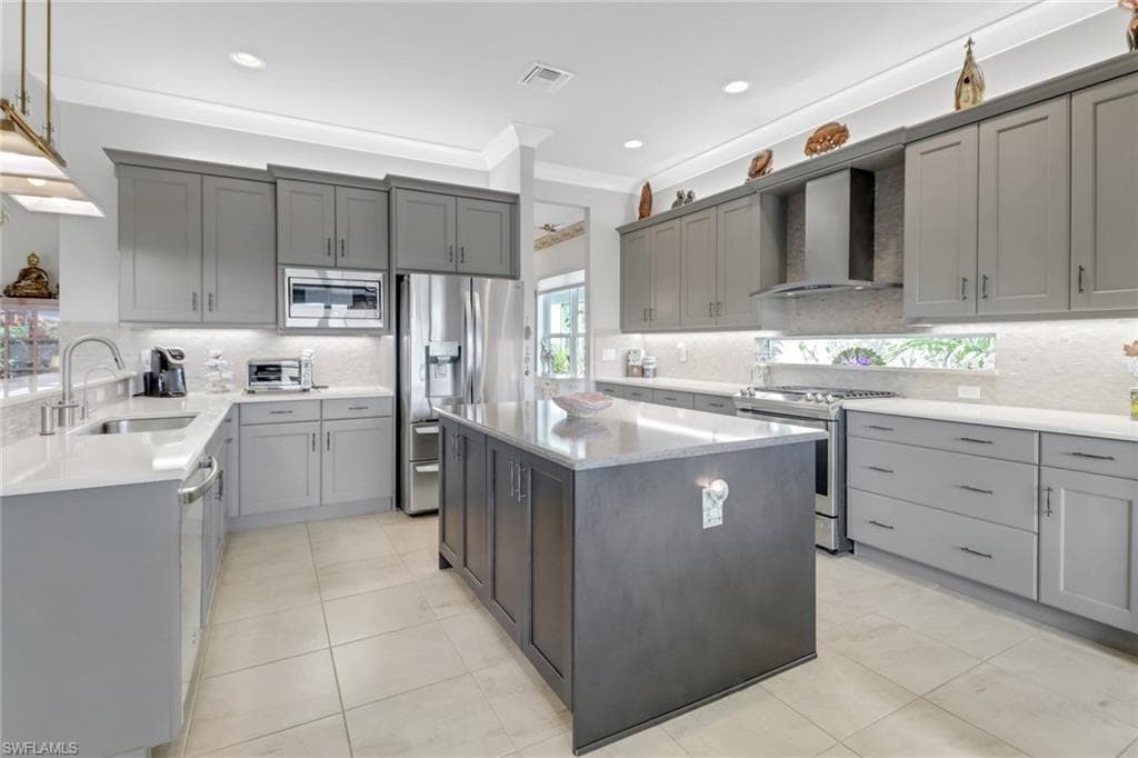 28589 Wharton Dr, Bonita Springs, FL 34135-14