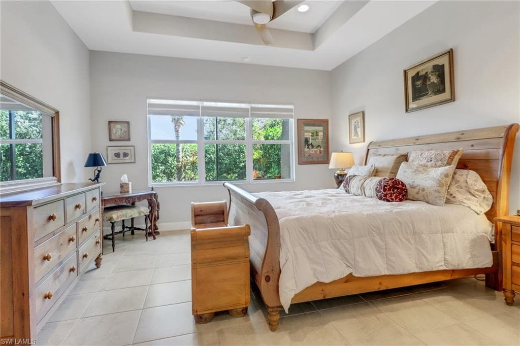 28589 Wharton Dr, Bonita Springs, FL 34135-25