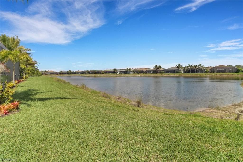 28589 Wharton Dr, Bonita Springs, FL 34135-6