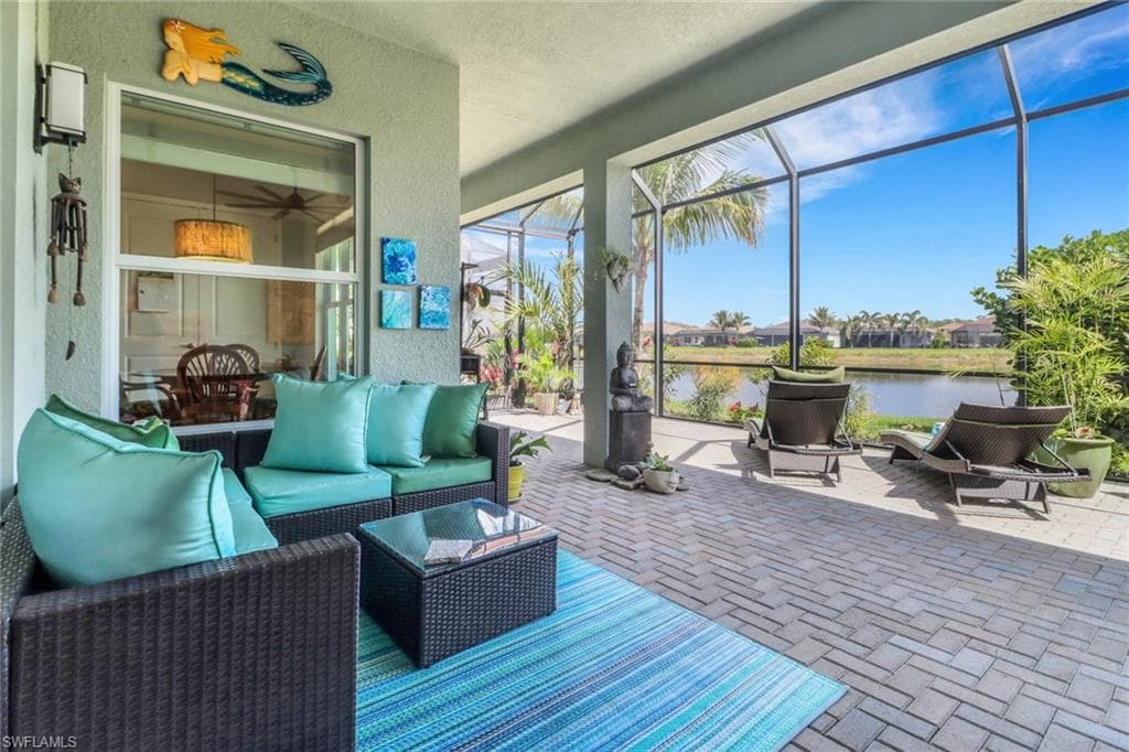 28589 Wharton Dr, Bonita Springs, FL 34135-8