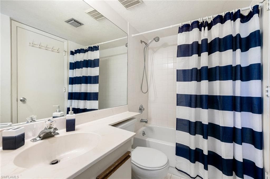 2155 San Marco Rd 2-204, Marco Island, FL 34145-19