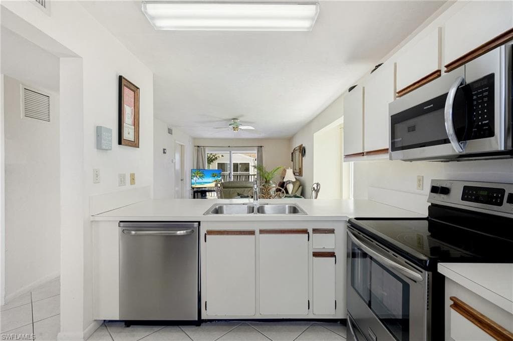 2155 San Marco Rd 2-204, Marco Island, FL 34145-8