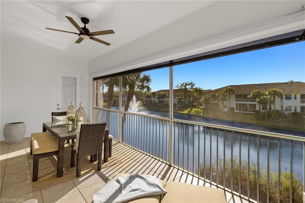 5065 Yacht Harbor Dr 203, Naples, FL 34112-25