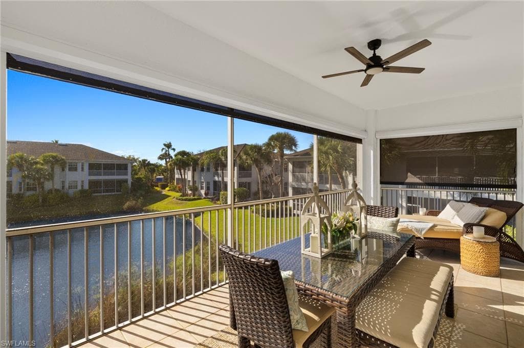 5065 Yacht Harbor Dr 203, Naples, FL 34112-3