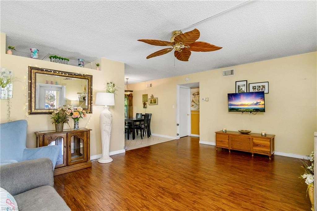 7400 College Pkwy 5b, Fort Myers, FL 33907-2