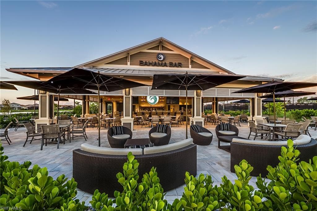 15617 Gavello St, Naples, FL 34114-19