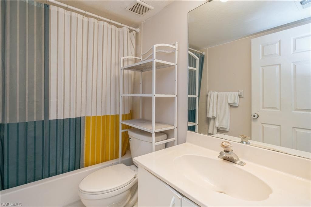 26734 Little John Ct 2, Bonita Springs, FL 34135-31