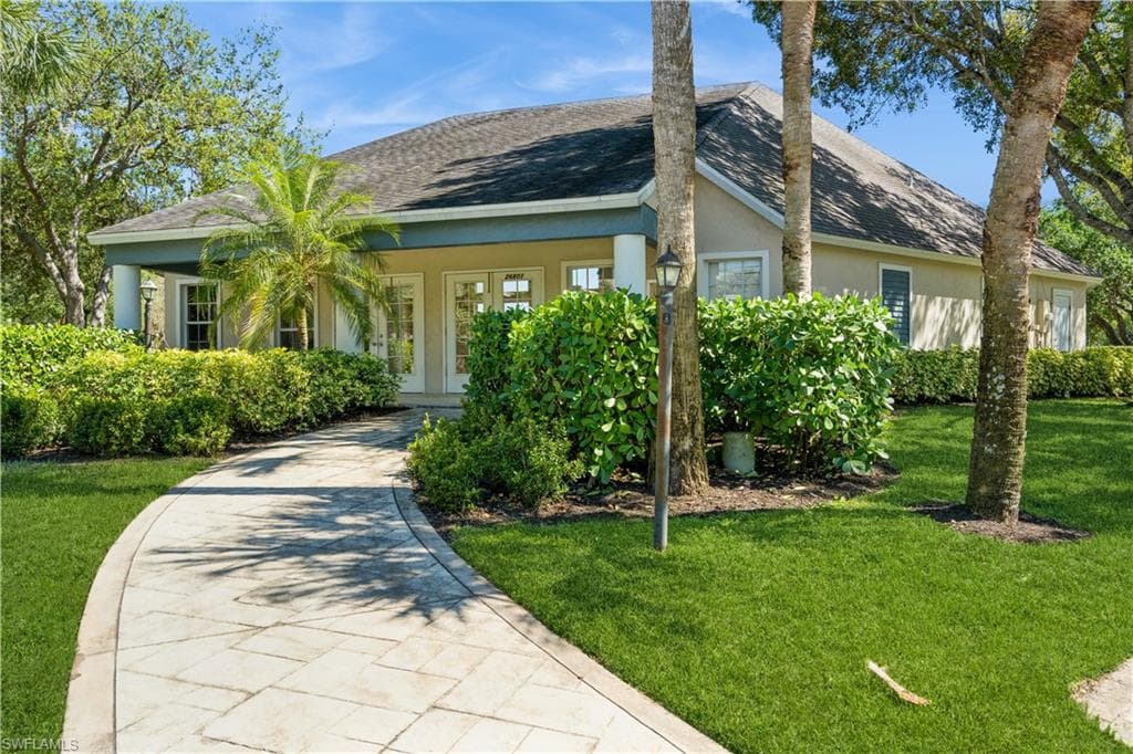 26734 Little John Ct 2, Bonita Springs, FL 34135-33