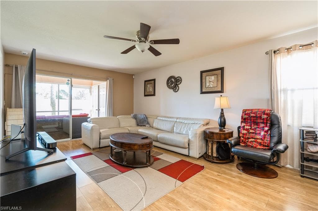 26734 Little John Ct 2, Bonita Springs, FL 34135-2