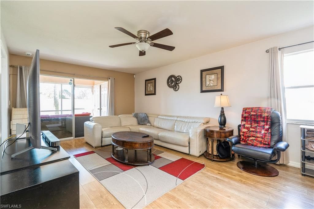 26734 Little John Ct 2, Bonita Springs, FL 34135-3