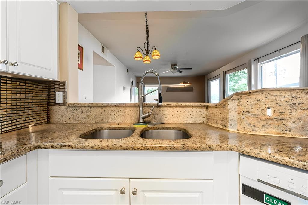 26734 Little John Ct 2, Bonita Springs, FL 34135-7