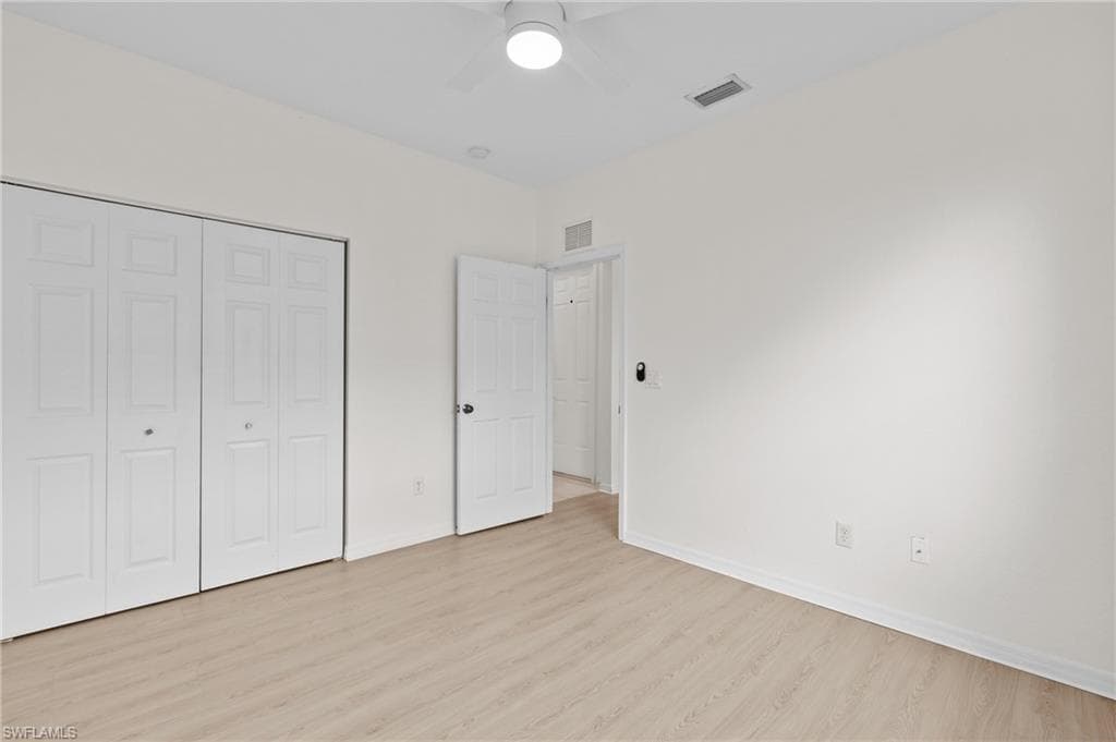 1905 Par Dr, Naples, FL 34120-24